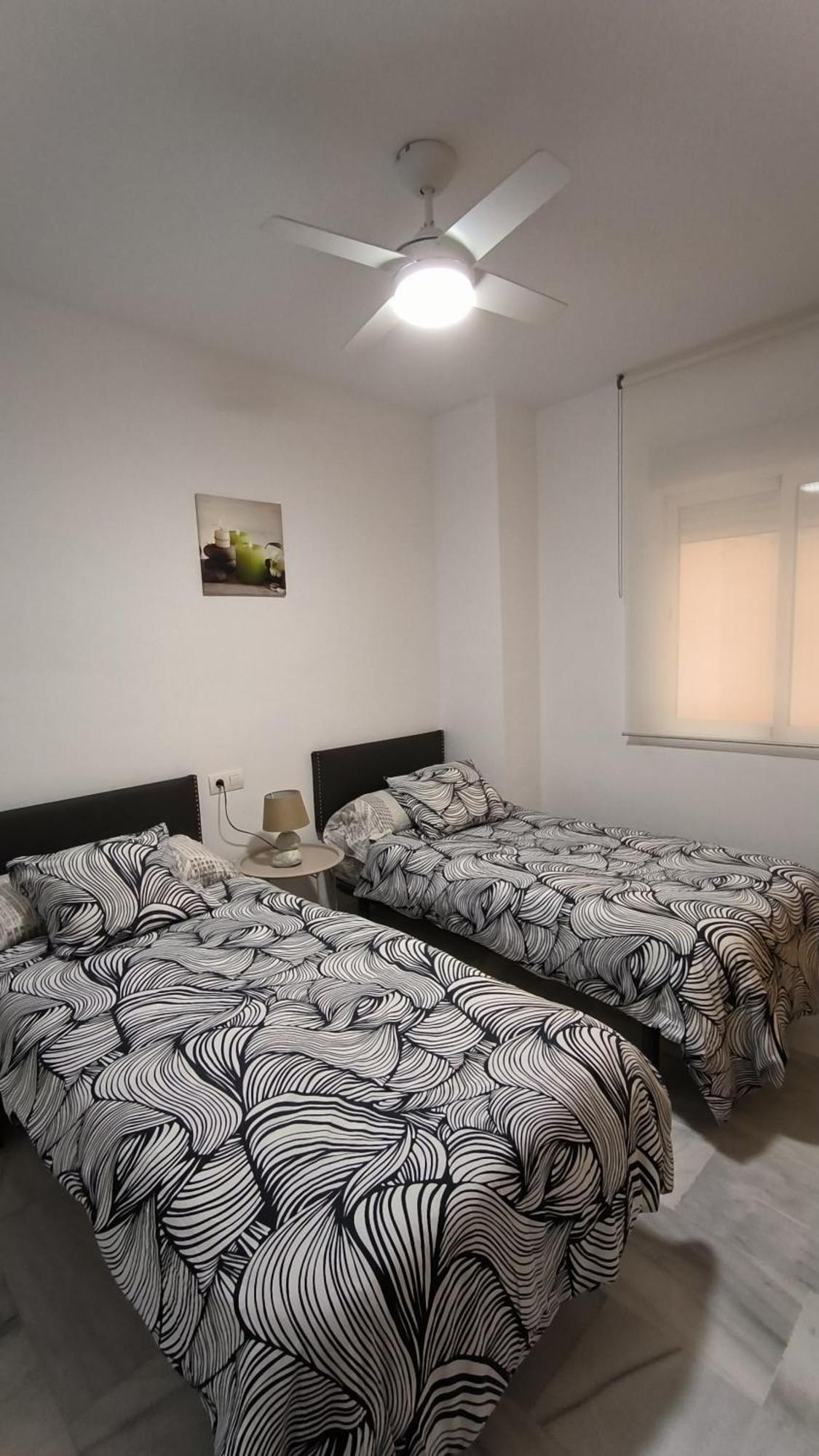 Apartamentos La Casa De Bebita Fuengirola Exteriör bild