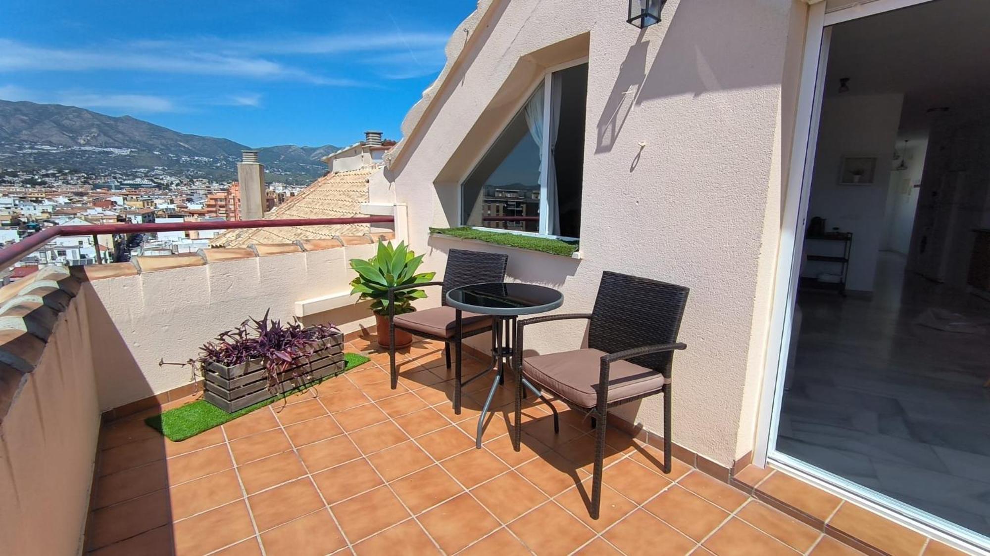 Apartamentos La Casa De Bebita Fuengirola Exteriör bild